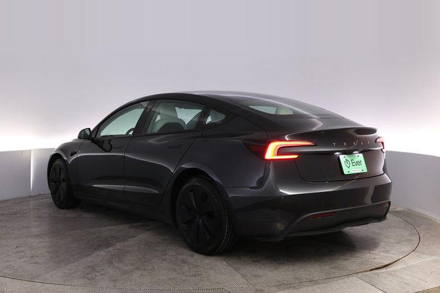 2024 Tesla Model 3 — photo 13 of 24