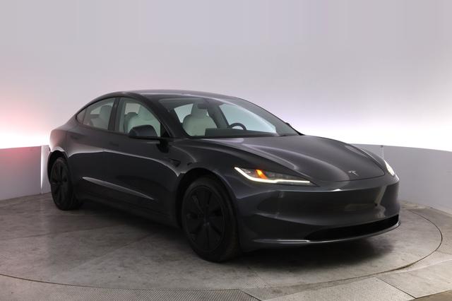 2024 Tesla Model 3 — photo 10 of 24