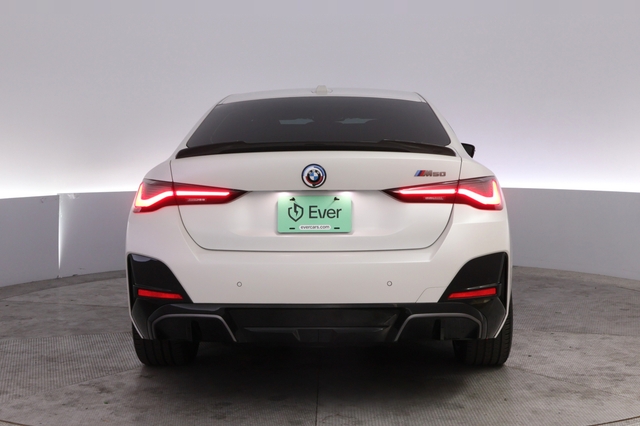 2024 BMW i4