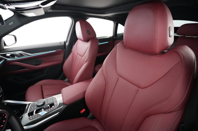 2024 BMW i4 — photo 3 of 23