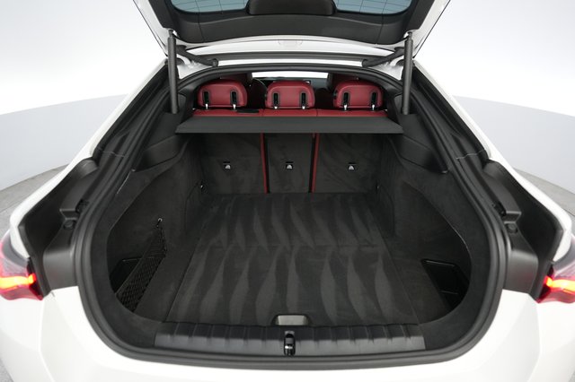 2024 BMW i4 — photo 6 of 23