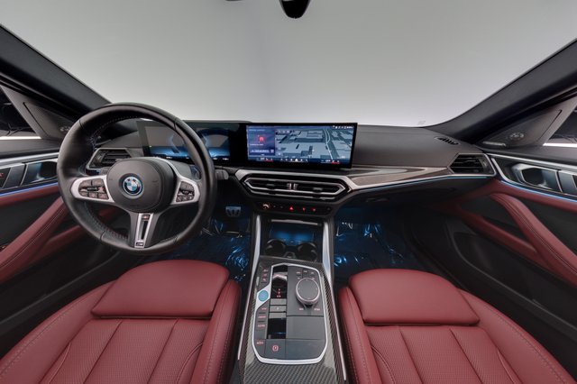 2024 BMW i4 — photo 21 of 23
