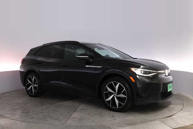 2023 Volkswagen ID.4 — photo 11 of 24