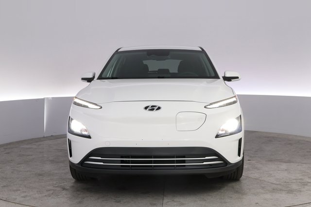 2023 Hyundai Kona Electric — photo 9 of 23