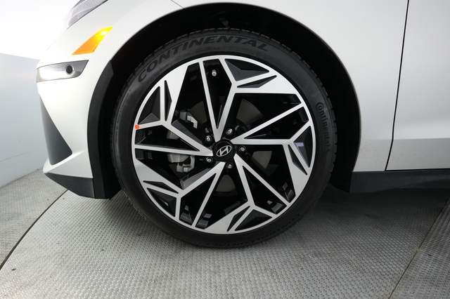 2023 Hyundai IONIQ 6