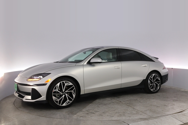 2023 Hyundai IONIQ 6