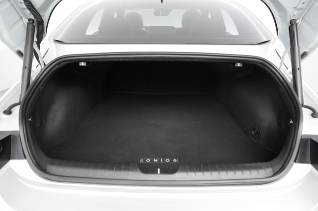 2023 Hyundai IONIQ 6