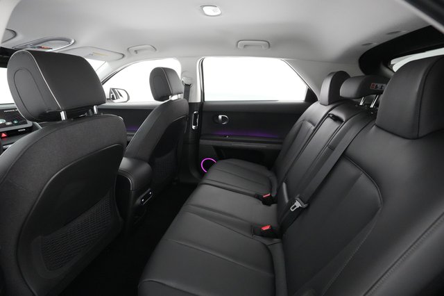 2023 Hyundai IONIQ 5 — photo 19 of 26