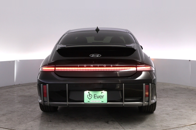2023 Hyundai IONIQ 6