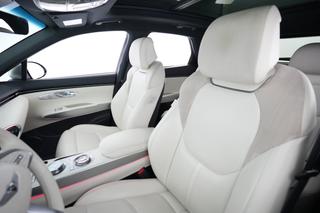 2024 Genesis Electrified GV70 — photo 3 of 22