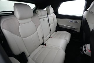 2024 Genesis Electrified GV70 — photo 4 of 22