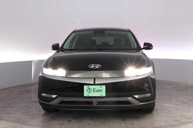 2024 Hyundai IONIQ 5 — photo 9 of 23