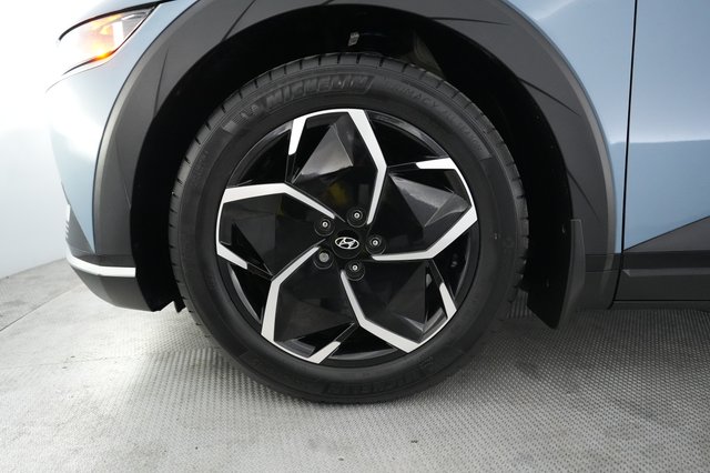 2024 Hyundai IONIQ 5 — photo 15 of 24