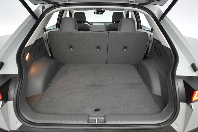 2024 Hyundai IONIQ 5 — photo 6 of 24
