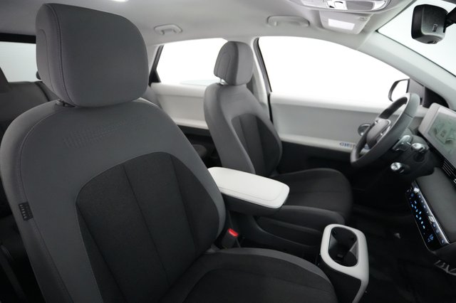 2024 Hyundai IONIQ 5 — photo 18 of 24