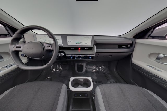 2024 Hyundai IONIQ 5 — photo 21 of 24