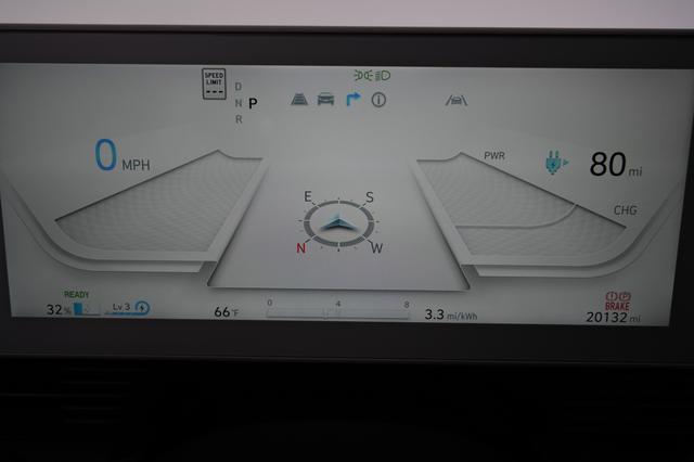 2024 Hyundai IONIQ 5 — photo 5 of 23