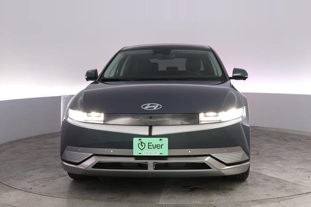 2024 Hyundai IONIQ 5 — photo 9 of 23