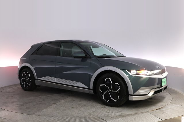 2024 Hyundai IONIQ 5 — photo 11 of 23