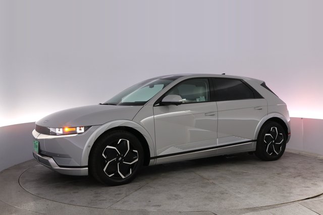 2024 Hyundai IONIQ 5 — photo 14 of 21