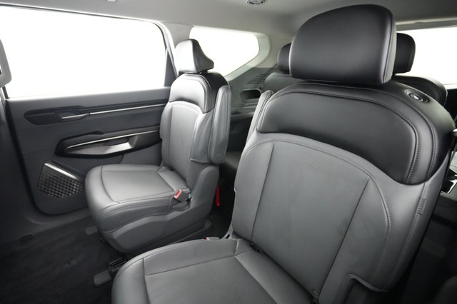 2024 Kia EV9 — photo 19 of 25