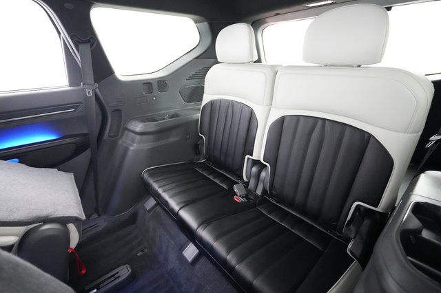 2024 Kia EV9 — photo 21 of 24