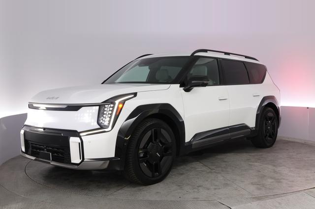 2024 Kia EV9 — VIN KNDAEFS56R6039963