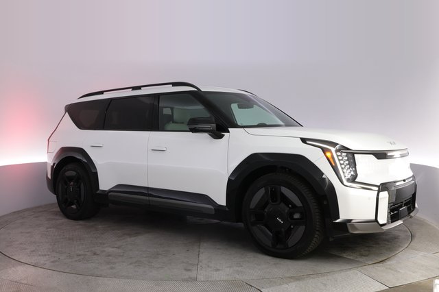2024 Kia EV9 — photo 11 of 26