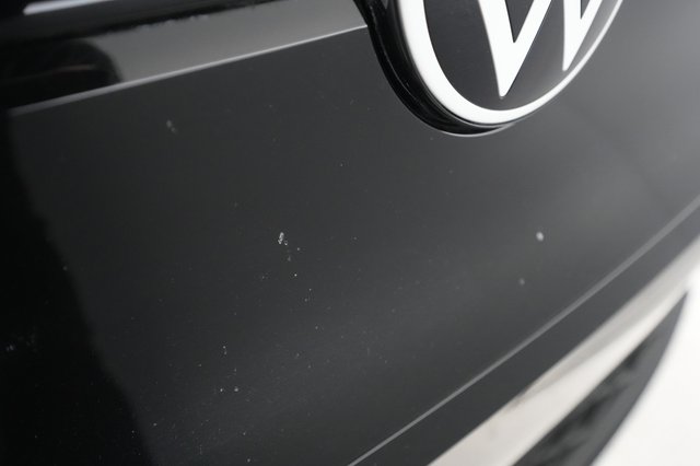 2021 Volkswagen ID.4 — photo 22 of 24