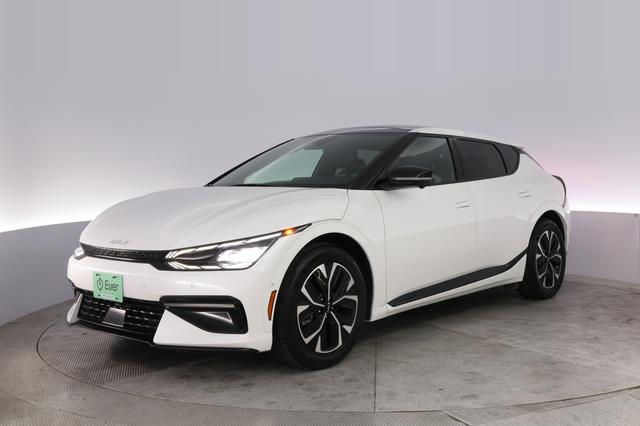 2024 Kia EV6 — VIN KNDC44LA5R5196370