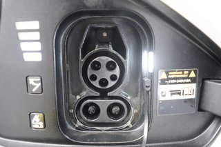 2024 Kia EV6 — photo 8 of 21