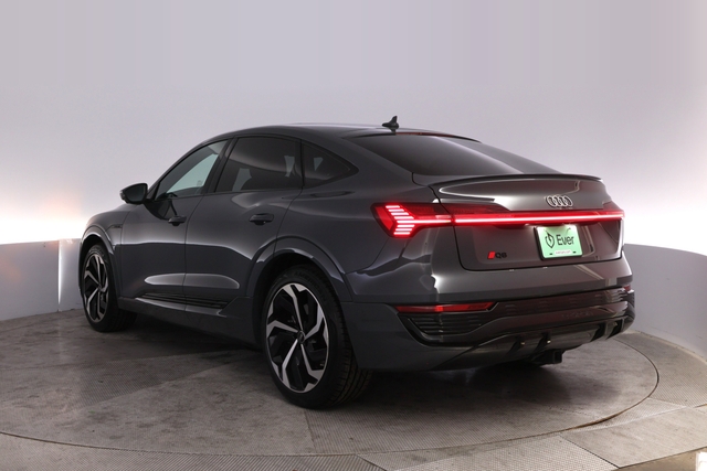 2024 Audi Q8 e-tron