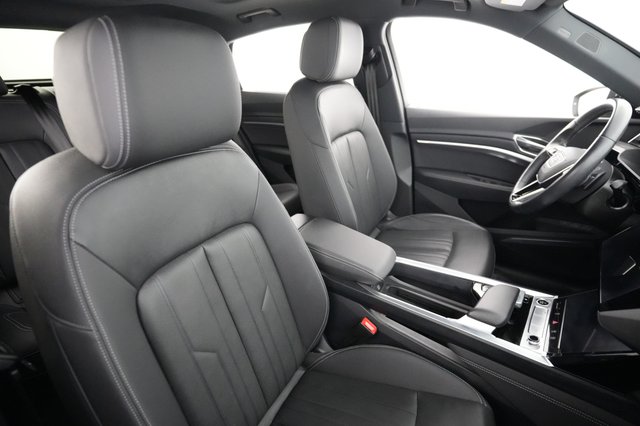2024 Audi Q8 e-tron — photo 4 of 23