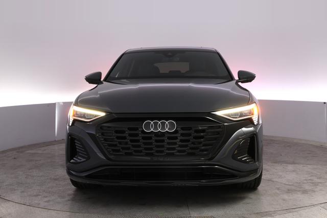 2024 Audi Q8 e-tron — photo 9 of 23