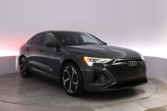2024 Audi Q8 e-tron — photo 10 of 23