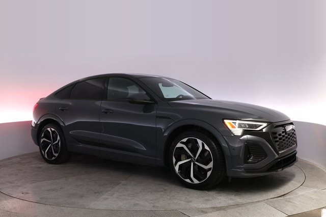 2024 Audi Q8 e-tron — photo 11 of 23