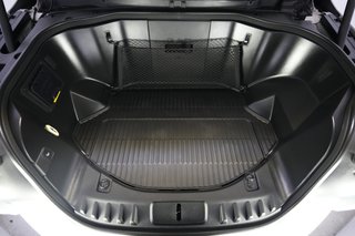 2022 Ford F-150 Lightning — photo 17 of 17