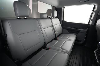2022 Ford F-150 Lightning — photo 4 of 17