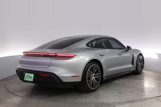 2022 Porsche Taycan — photo 2 of 25
