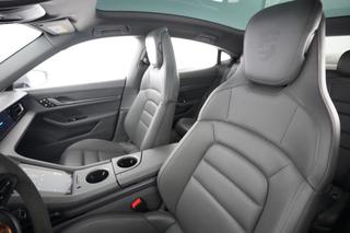 2022 Porsche Taycan — photo 3 of 25