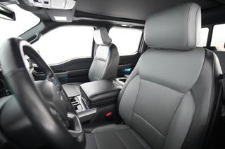 2023 Ford F-150 Lightning — photo 3 of 15
