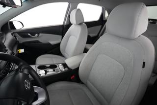 2023 Hyundai Kona Electric — photo 3 of 28