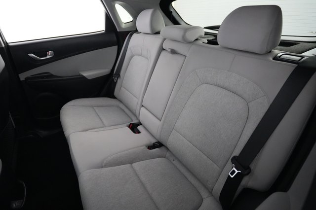 2023 Hyundai Kona Electric — photo 19 of 28