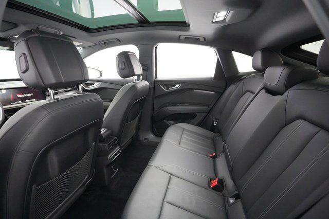 2023 Audi Q4 e-tron — photo 19 of 27