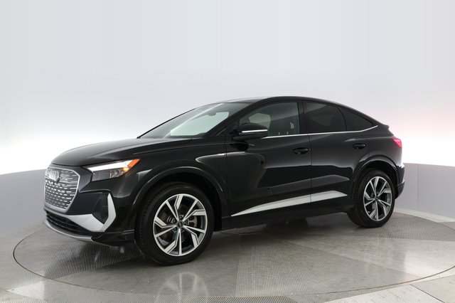 2023 Audi Q4 e-tron — photo 12 of 27