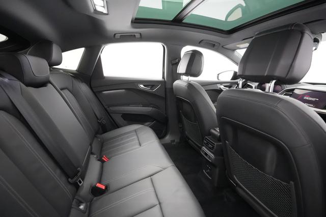 2023 Audi Q4 e-tron — photo 4 of 27