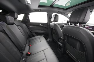 2023 Audi Q4 e-tron — photo 4 of 27
