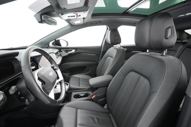 2023 Audi Q4 e-tron — photo 18 of 27