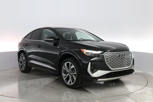 2023 Audi Q4 e-tron — photo 7 of 27