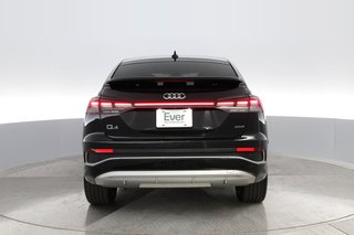 2023 Audi Q4 e-tron — photo 10 of 27